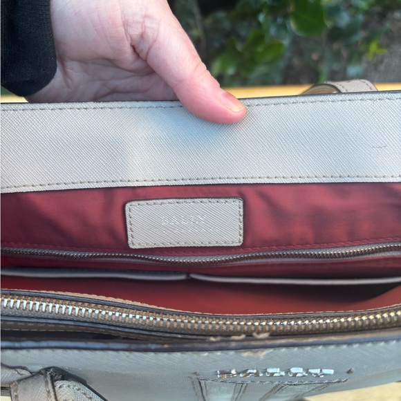 Project Bag! Bally Supra Light Gray Leather and Suede Tote - Picture 16 of 16